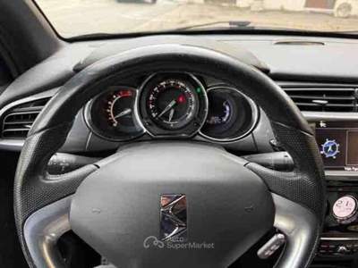 Citroen DS DS3 Cabrio Cabrio 1.6 e-hdi airdream L uomo Vogue Nero usata Jesi