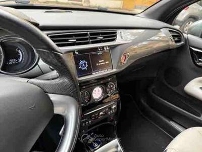 Citroen DS DS3 Cabrio Cabrio 1.6 e-hdi airdream L uomo Vogue Nero usata Jesi