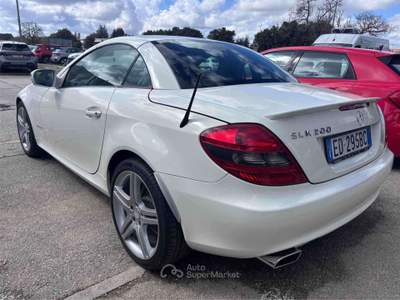 Mercedes-Benz SLK SLK Naked 184cv Bianco usata Jesi