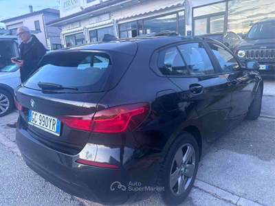 BMW Serie 1 116d 116 Serie 1 F40 116d business Nero usata Jesi