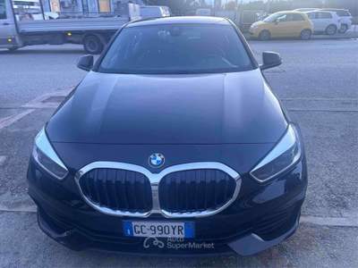 BMW Serie 1 116d 116 Serie 1 F40 116d business Nero usata Jesi