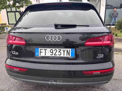 Audi Q5 Q5  35 2.0 tdi Business quattro 163cv s-tronic Nero usata Jesi