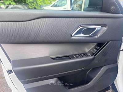 Land Rover Range Rover Velar Range Rover Velar 3.0d V6 SE 300cv auto Bianco usata Jesi