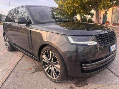 Land Rover Range Rover Range Rover 3.0d mhev HSE 249cv IVA esposta Grigio usata Jesi Land Rover Range Rover Range Rover 3.0d mhev HSE 249cv IVA esposta Grigio usata Jesi