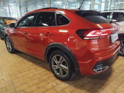 Volkswagen Taigo 1.0 TSI DSG R-Line Rosso usata Vigevano