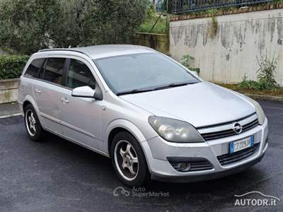 Opel Astra Station Wagon 1.9 CDTI 120CV Cosmo Argento usata Monte San Giusto