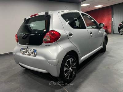 Toyota Aygo 1.0 12V VVT-i 5 porte UNICA PROPRIETARIA Blu/Azzurro usata Atena lucana
