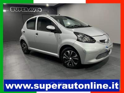 Toyota Aygo 1.0 12V VVT-i 5 porte UNICA PROPRIETARIA Blu/Azzurro usata Atena lucana