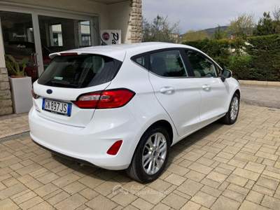 Ford Fiesta 1.1 75 CV GPL 5 porte Titanium Bianco usata Cortona