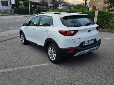 Kia Stonic Ottime condizioni generali. Tagliandi ufficiali Bianco usata Rosà
