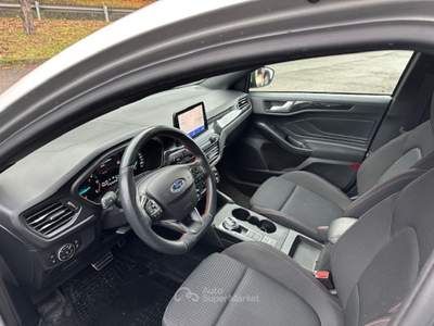 Ford Focus SW Sportiva Argento usata Castelnovo ne' Monti