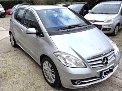 Mercedes-Benz Classe A OTTIME CONDIZIONI TAGLIANDATA GARANZIA 12 MESI Argento usata Mercato San Severino