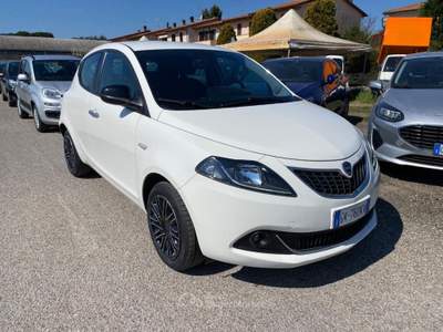 Lancia Ypsilon 1.0 FireFly 5 porte S&S Hybrid Alberta Ferretti Bianco usata Sinalunga