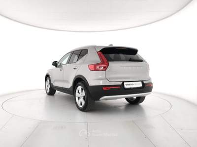 Volvo XC40 B3 automatico Core - Garanzia estesa Bianco usata Modena