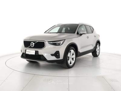 Volvo XC40 B3 automatico Core - Garanzia estesa Bianco usata Modena