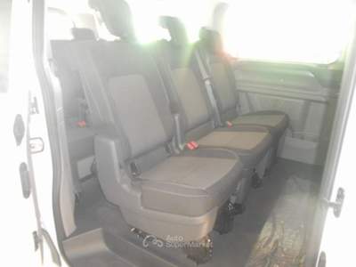 Volkswagen Multivan PASSO LUNGO 8 POSTI Bianco usata Chions