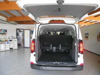 Volkswagen Multivan PASSO LUNGO 8 POSTI Bianco usata Chions