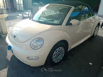 Volkswagen New Beetle CABRIO CAPOTE ELETTRICA. OK NEOpatentati Bianco usata Paratico