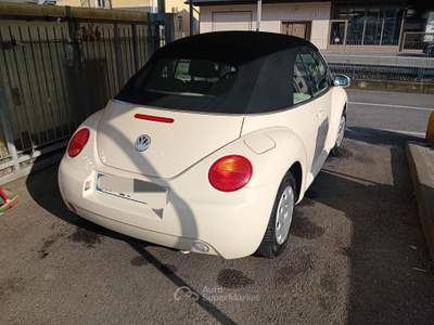 Volkswagen New Beetle CABRIO CAPOTE ELETTRICA. OK NEOpatentati Bianco usata Paratico