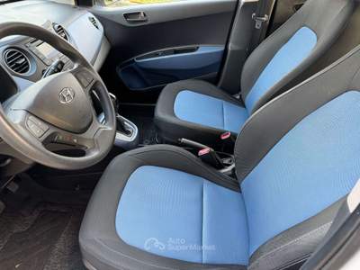 Hyundai i10 i10 1.0 Comfort auto Bianco usata Ciriè
