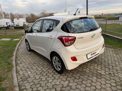 Hyundai i10 i10 1.0 Comfort auto Bianco usata Ciriè