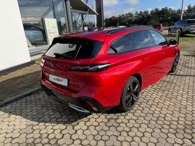 Peugeot 308 308 SW GT 1.5 bluehdi EAT-8 Rosso usata Ciriè