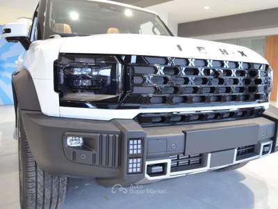 ICH-X K3 K3 2.0 Gpl 238cv dct Bianco usata Ciriè