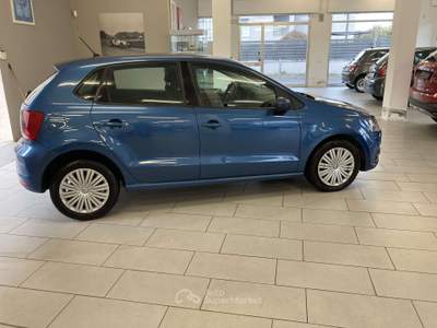 Volkswagen Polo Polo 2014 5p 1.4 tdi BlueMotion75cv Euro 6B Blu/Azzurro usata Villasanta