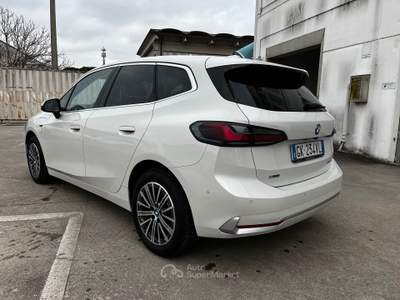 BMW Serie 2 Active Tourer 225e BMW 225e xDrive Active Tourer Luxury Bianco usata Rovigo