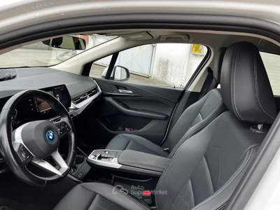 BMW Serie 2 Active Tourer 225e BMW 225e xDrive Active Tourer Luxury Bianco usata Rovigo