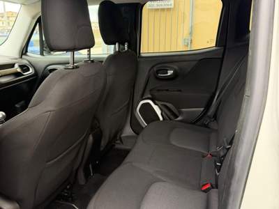 Jeep Renegade JEEP RENEGADE LONGITUDE Bianco usata Sant'Antimo