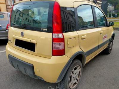 Fiat Panda 1.3 MJT 16V 4x4 Climbing Giallo usata Firenze