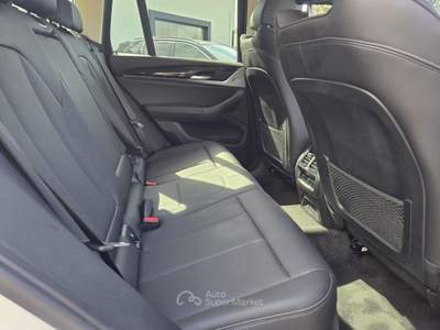 BMW X3 xDrive18D 48V Bianco usata Taranto
