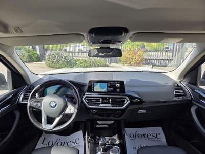 BMW X3 xDrive18D 48V Bianco usata Taranto