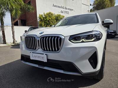 BMW X3 xDrive18D 48V Bianco usata Taranto