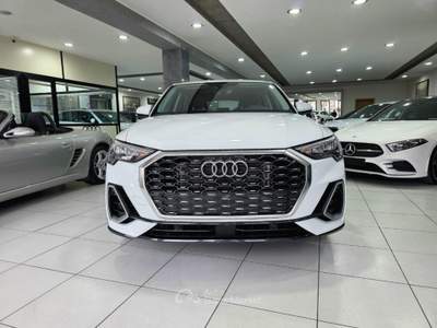 Audi Q3 SportBack S Line 35 2.0 TDI 150CV S tronic Pelle Bianco usata Mirabella Imbaccari