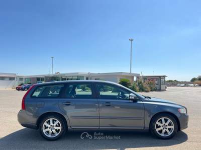Volvo V50 1.6 D2 114cv Kinetic INIETTORI NUOVI Grigio usata Corato