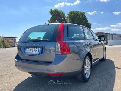 Volvo V50 1.6 D2 114cv Kinetic INIETTORI NUOVI Grigio usata Corato
