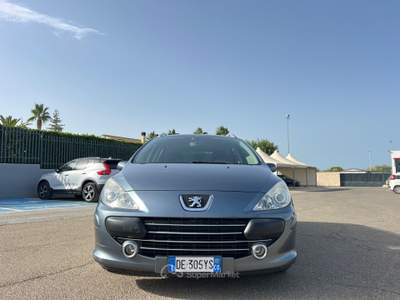 Peugeot 307 1.6 HDi 90CV SW Australian - 2007 Grigio usata Corato