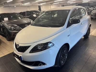 Lancia Ypsilon 5 porte GPL Ecochic Bianco usata Torino