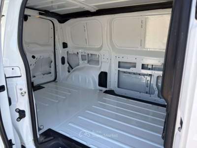Opel Vivaro 1.5 120cv L2H1 Bianco usata San Miniato
