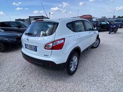 Nissan Qashqai DPF Tekna Bianco usata Corato