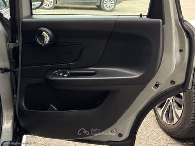 MINI Clubman Mini Cooper D Business Countryman Aut. Argento usata Bernalda