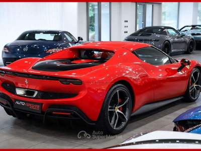 Ferrari 296 **GTB|LIFT|DISPLAY PASS|RETROCAMERA| Rosso usata Vergiate
