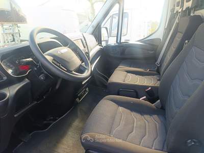 Iveco Daily 35S14S V 3520L Bianco usata PIGNATARO INTERAMNA