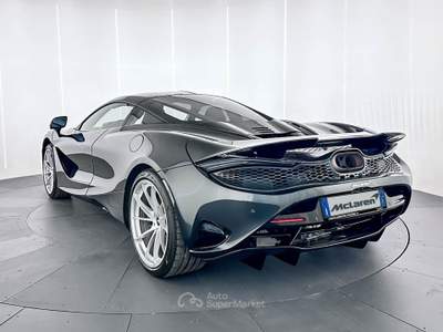 McLaren 750S Coupe - McLaren Milano Grigio usata Milano