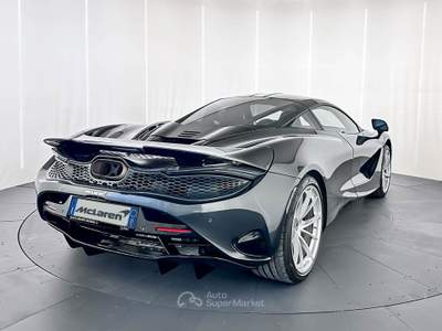 McLaren 750S Coupe - McLaren Milano Grigio usata Milano