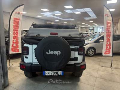 Jeep Wrangler DPF Rubicon Auto Soft Top Lungo Bianco usata Prato