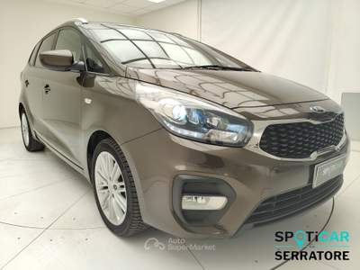 Kia Carens IV 1.7 crdi Class Techno Pack 115cv 7p.ti Marrone usata Erba