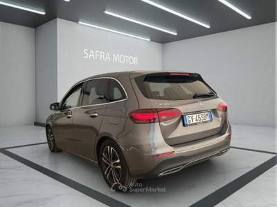 Mercedes-Benz Classe B B 180 d Progressive Adv Plus Grigio usata Rende